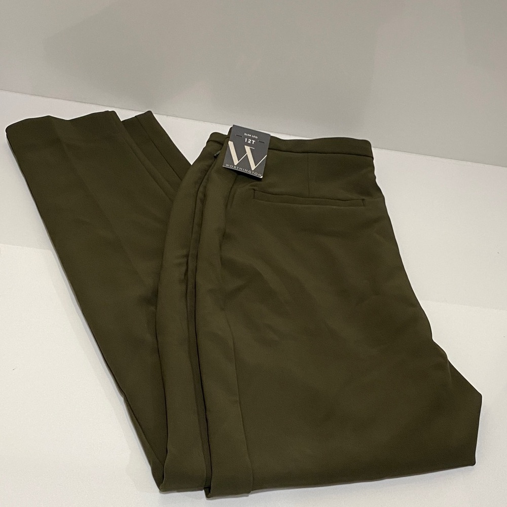 Worthington Slim Leg pocket Olive Green Pants